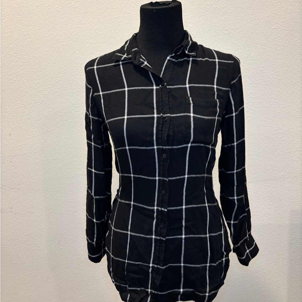 Banana Republic Black Windowpane Button-Down Shirt